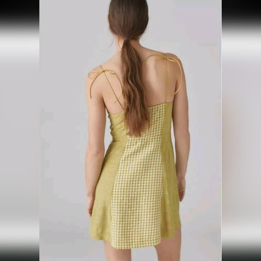 Urban Outfitters Mini Dress Felicity Eyelet Underwired Gingham Dress - Picture 4 of 8
